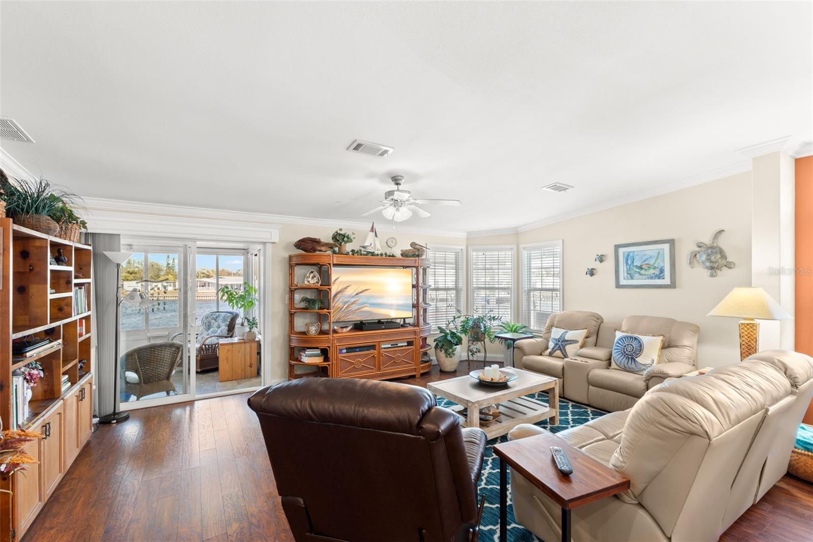 MOBEL AMERICANA MOBILE HOME PARK UNREC - Residential