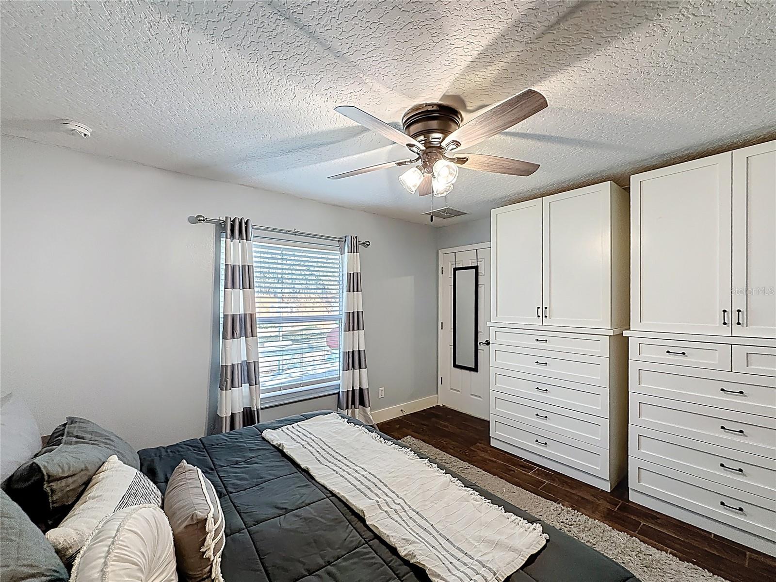 SPRING RIDGE ESTATES - Residential