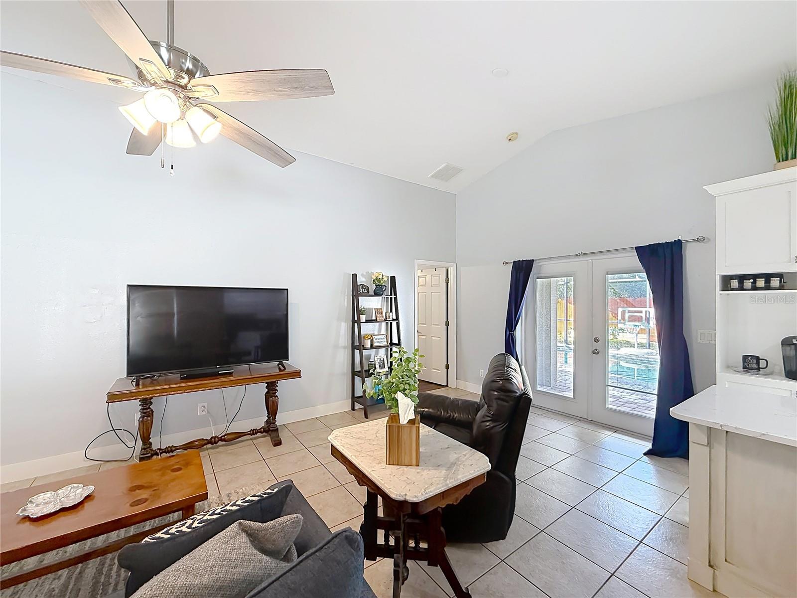 SPRING RIDGE ESTATES - Residential