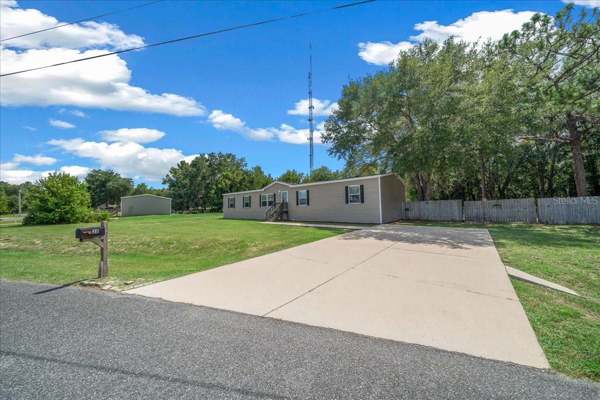 38 SE 70TH CIRCLE