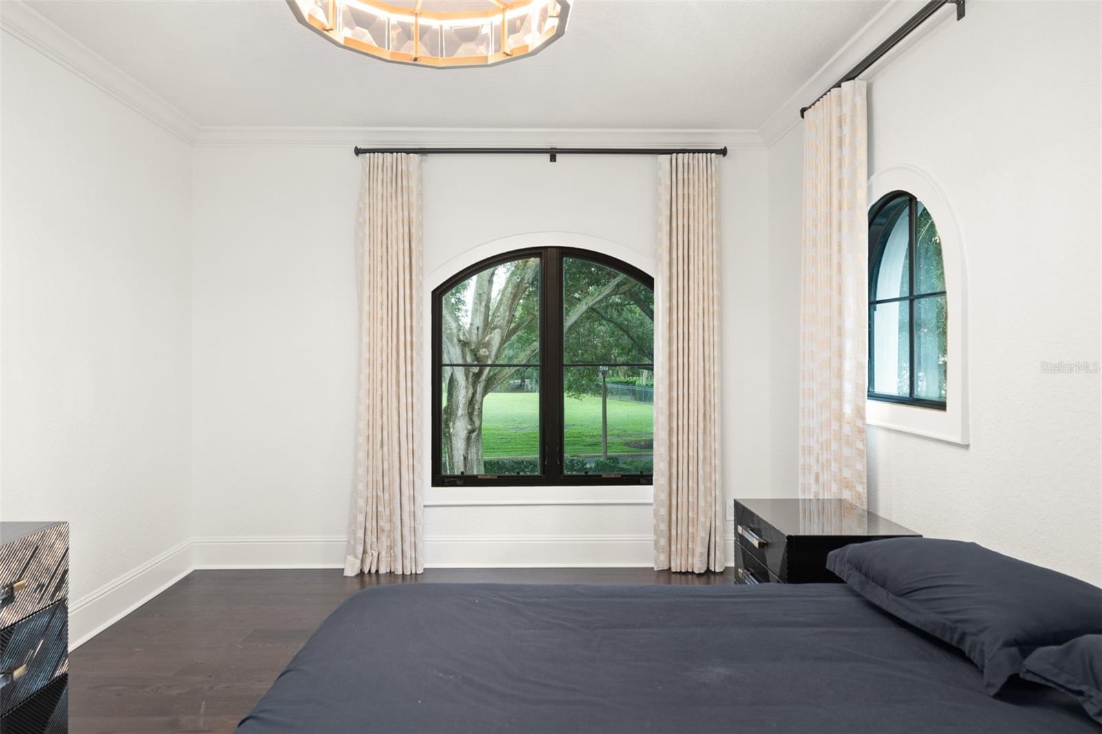 ISLEWORTH - Residential