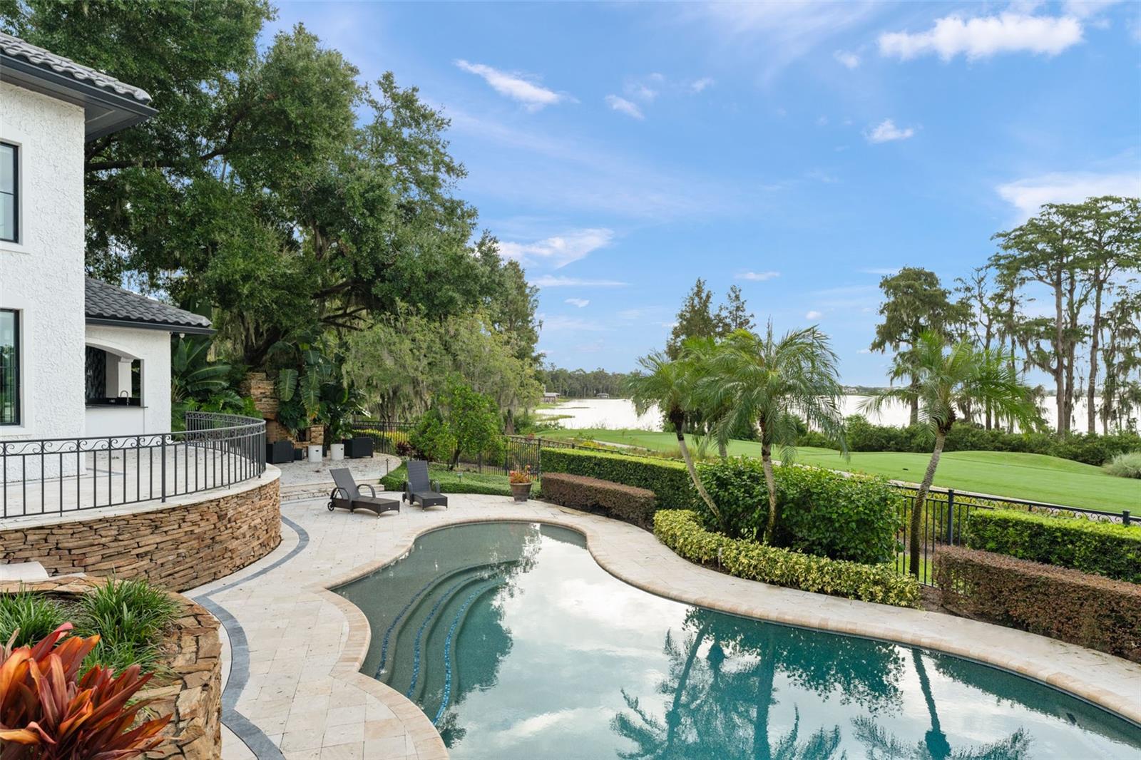 ISLEWORTH - Residential