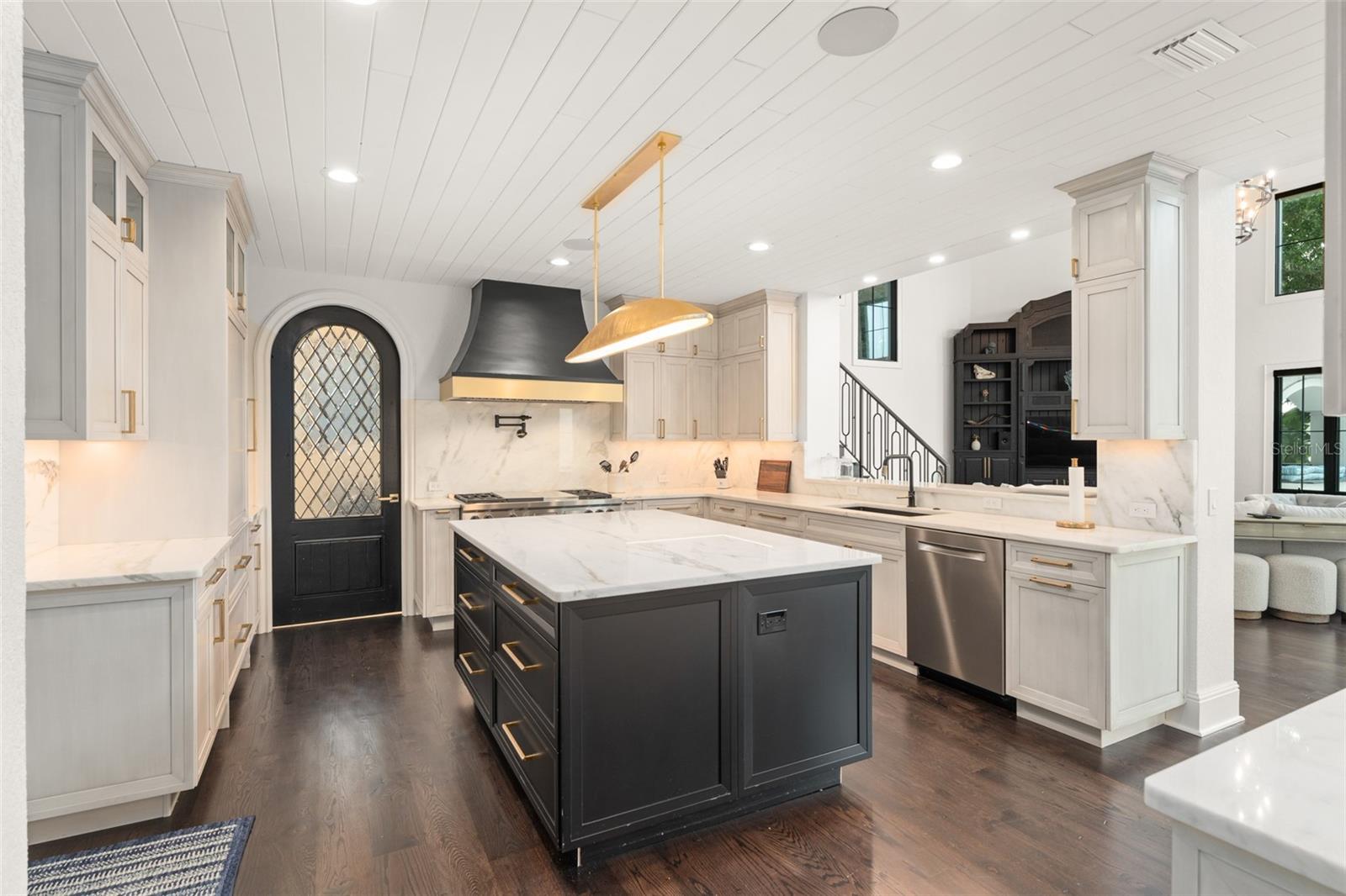 ISLEWORTH - Residential
