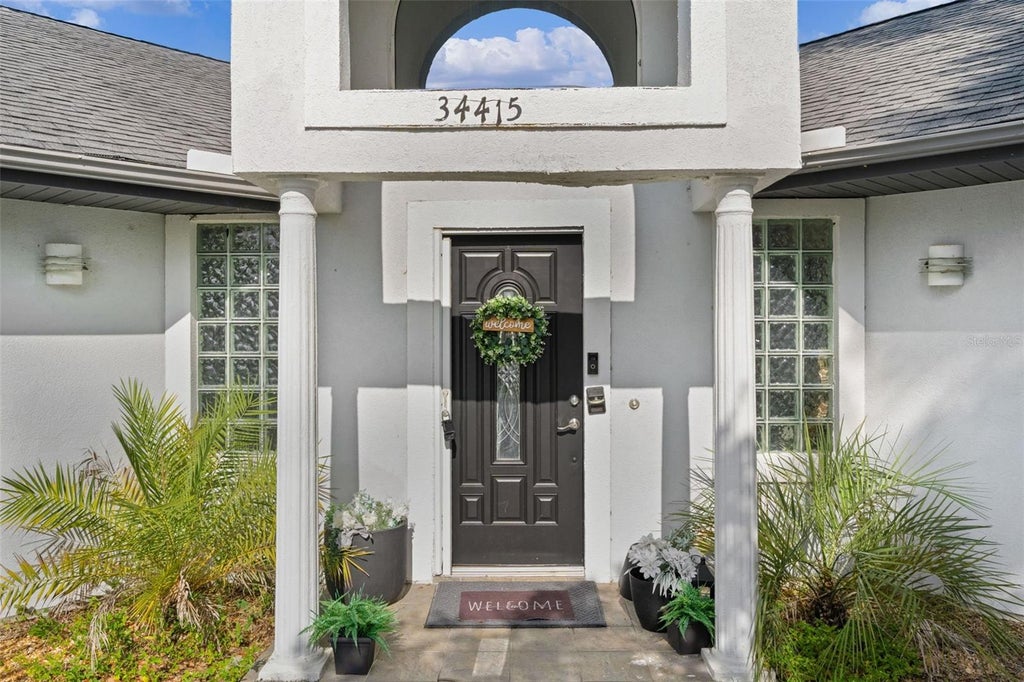 Photo of 34415 Kingfish Street, Fruitland Park, FL 34731 (MLS # G5114089)