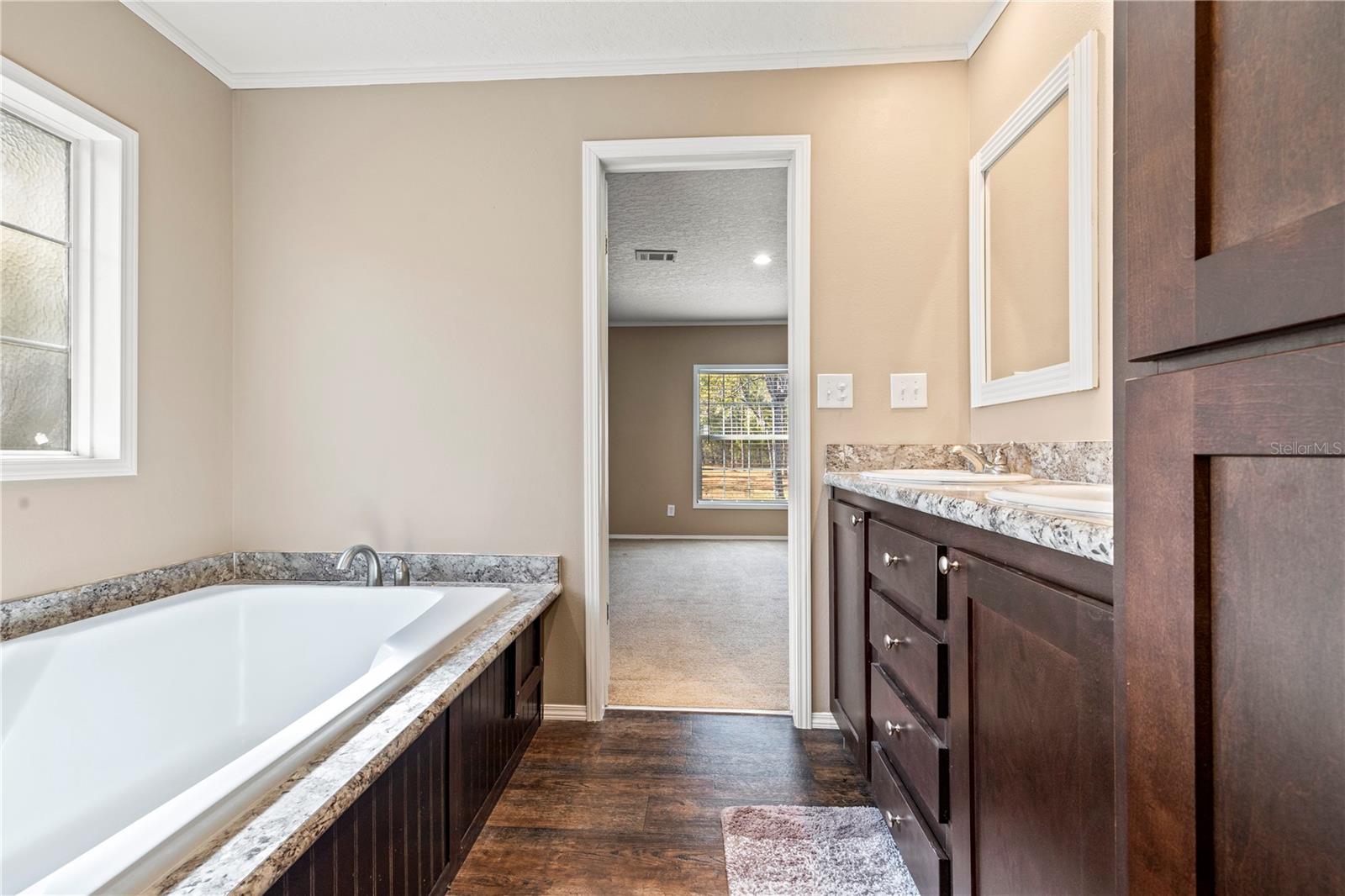 INTERLACHEN LAKE ESTATES - Residential