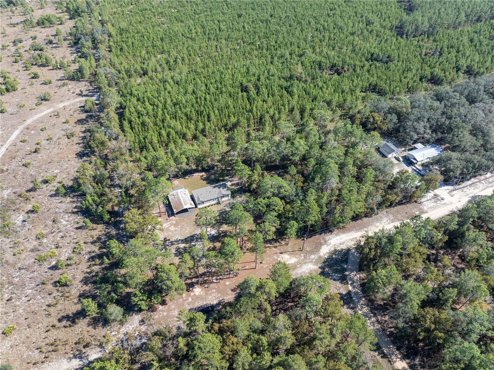 INTERLACHEN LAKE ESTATES - Residential