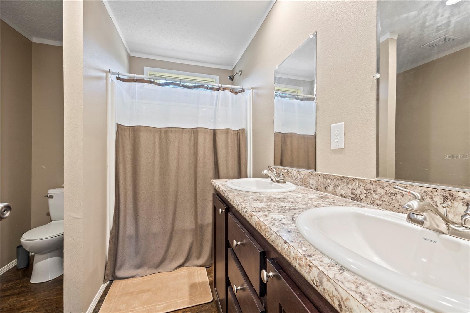 INTERLACHEN LAKE ESTATES - Residential