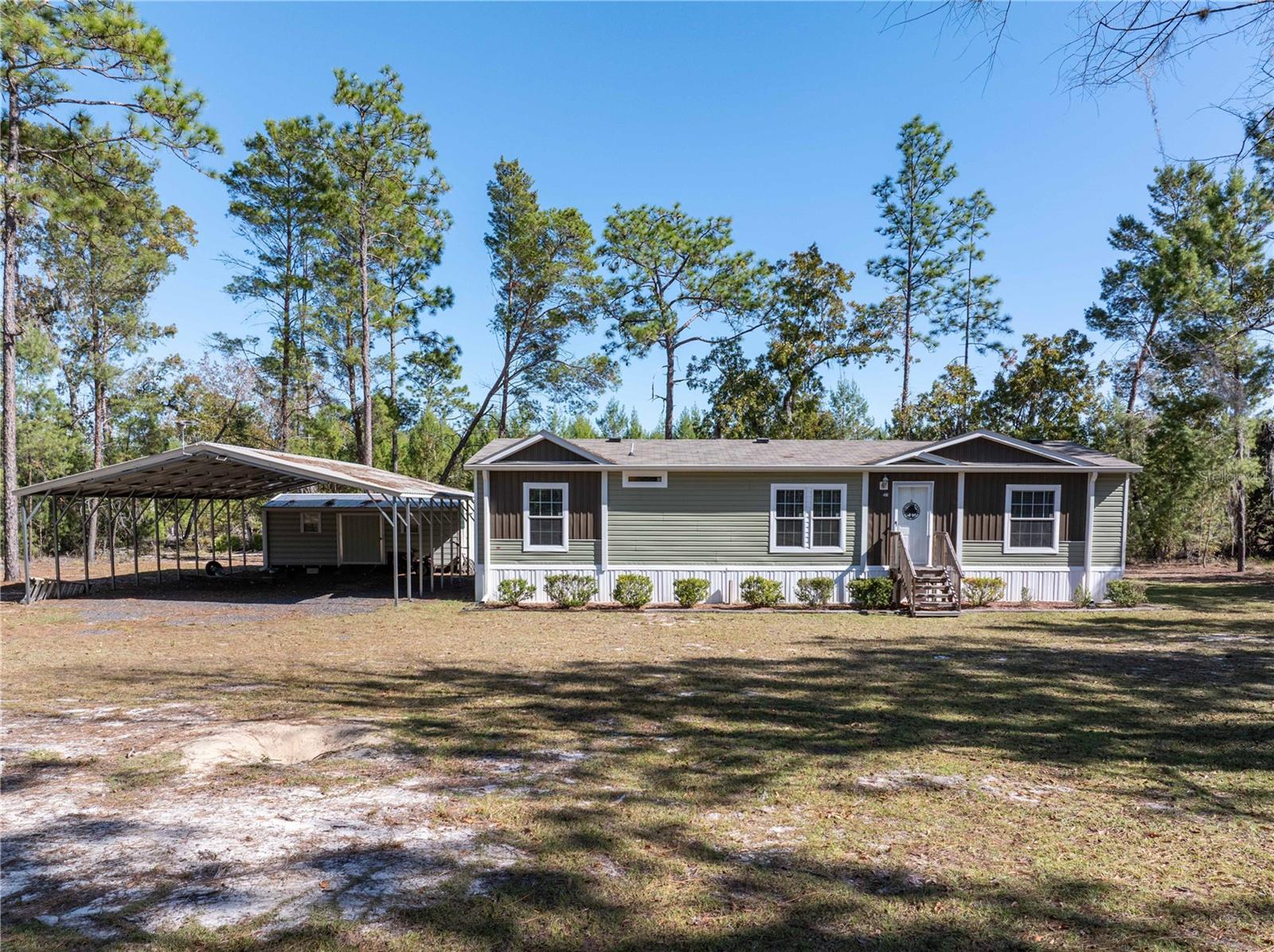 INTERLACHEN LAKE ESTATES - Residential