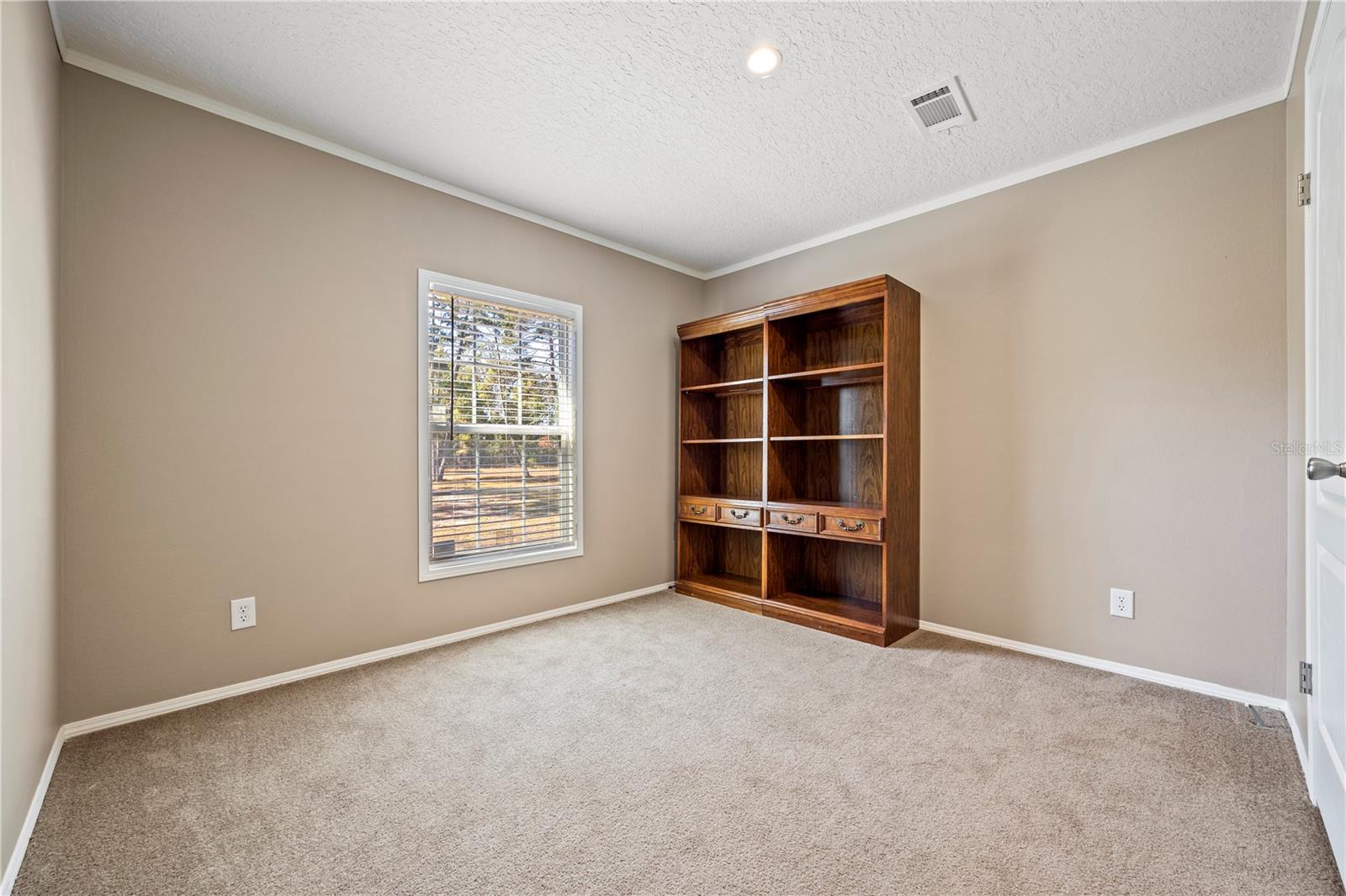 INTERLACHEN LAKE ESTATES - Residential