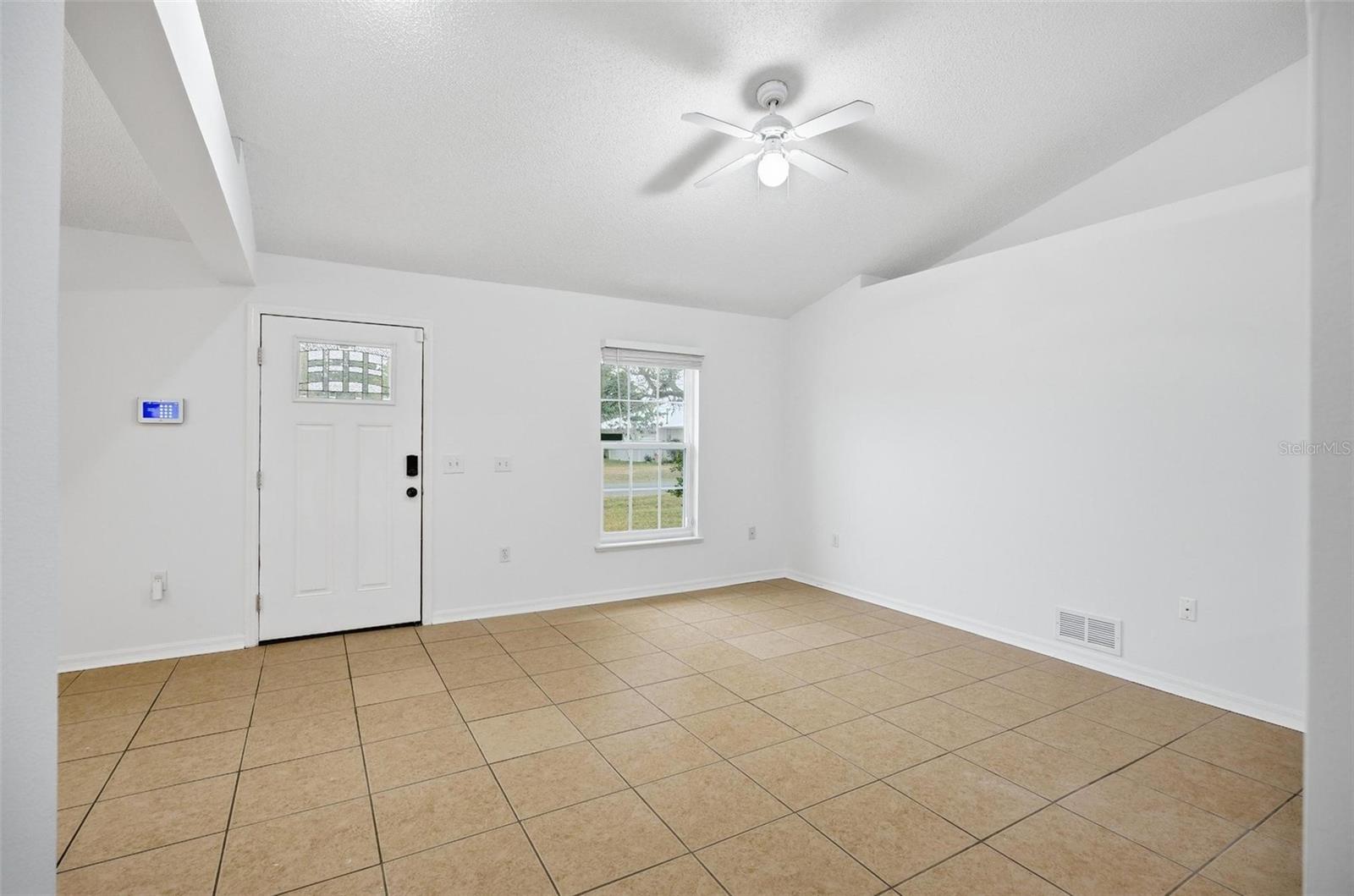 38 BUD FIELD DRIVE
