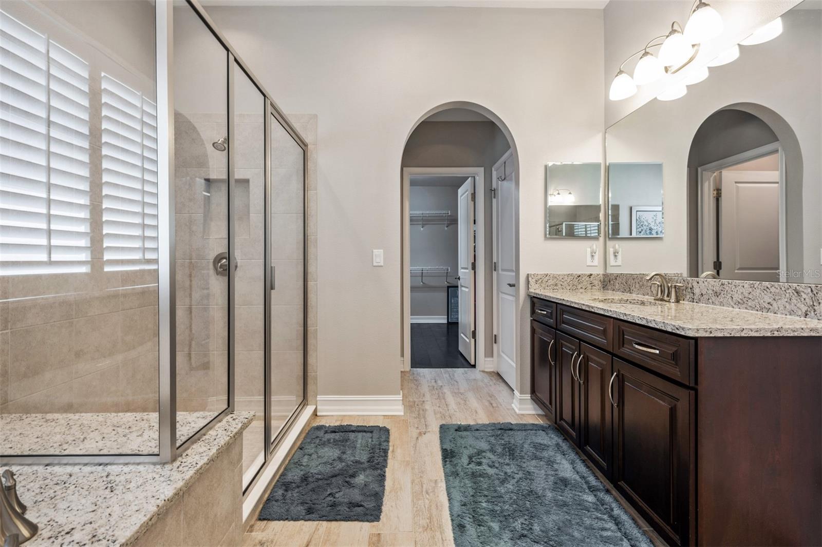 PROMENADE AT LAKE PARK PH - Residential