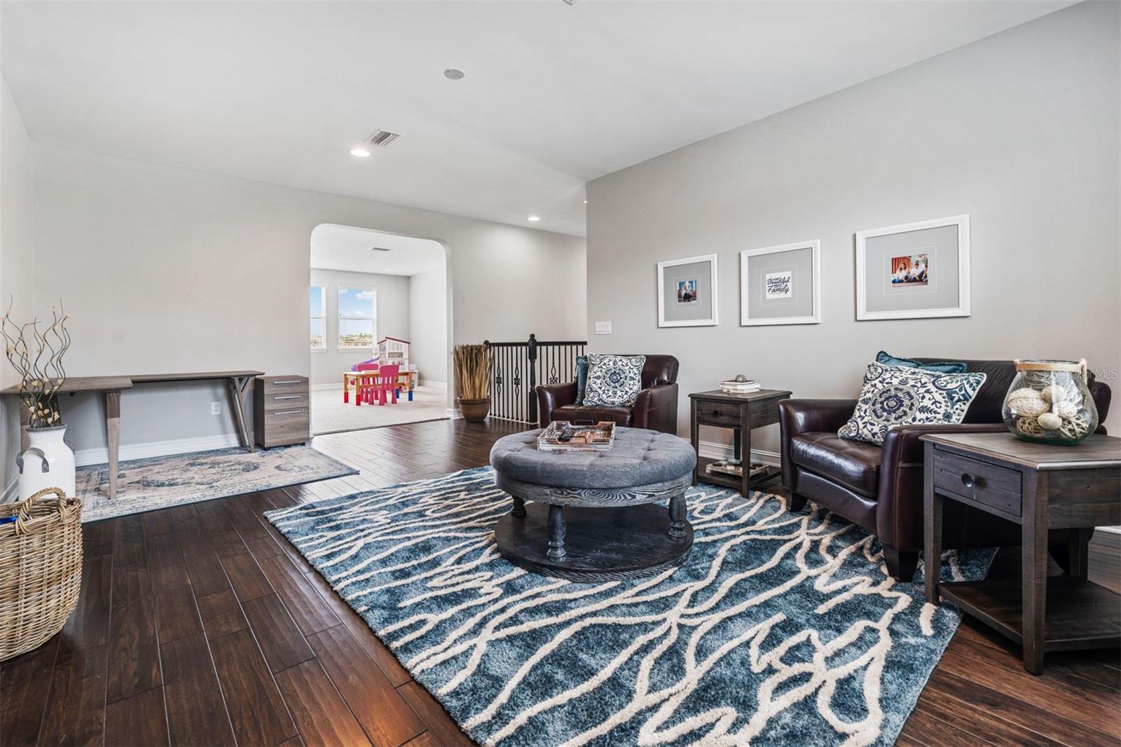 PROMENADE AT LAKE PARK PH - Residential