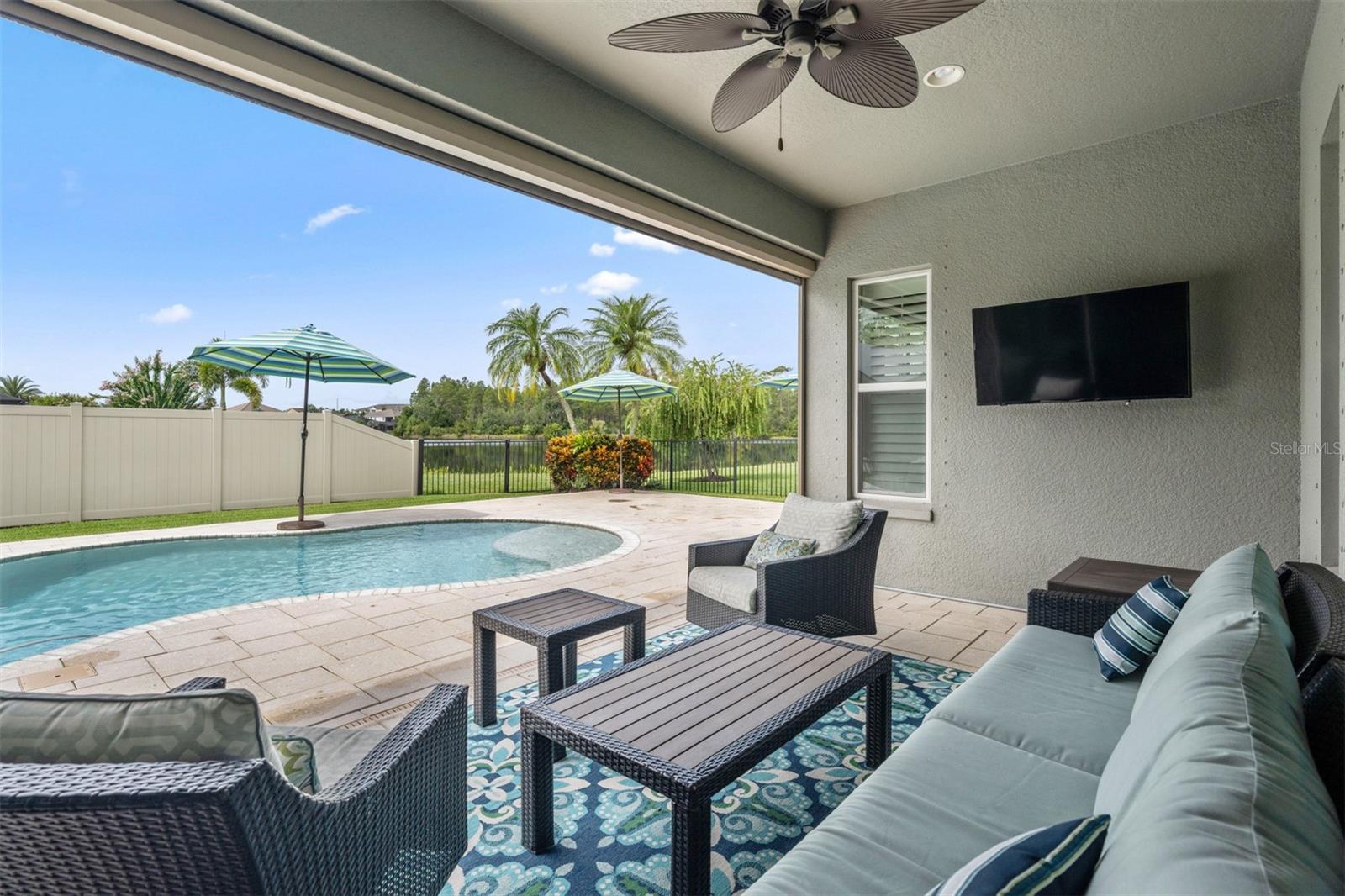 PROMENADE AT LAKE PARK PH - Residential