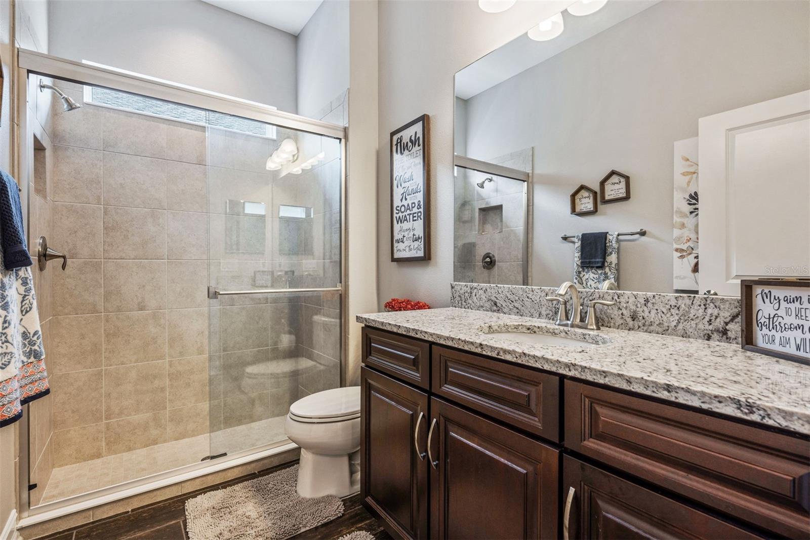 PROMENADE AT LAKE PARK PH - Residential