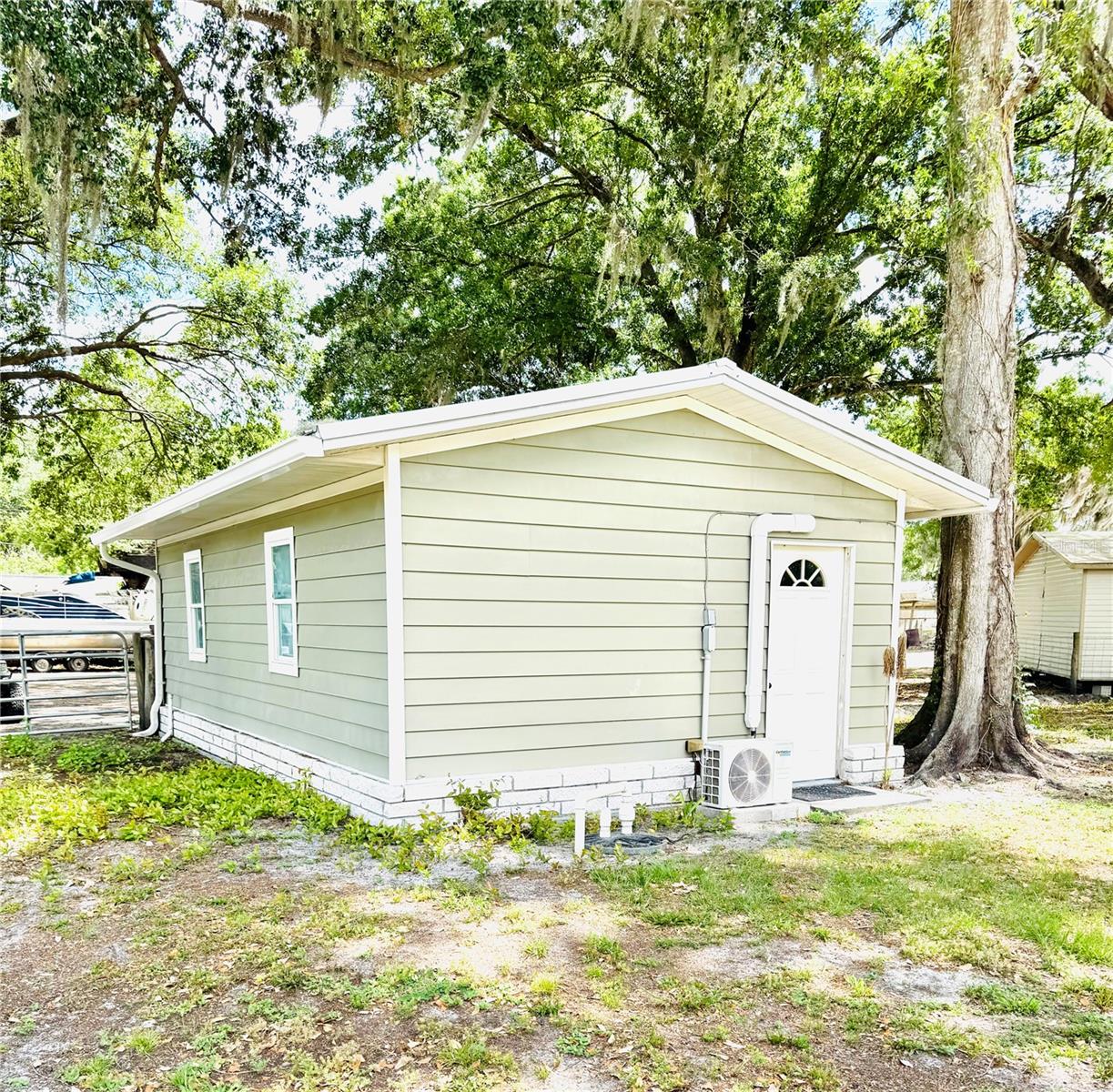 WAHNETA FARMS - Residential