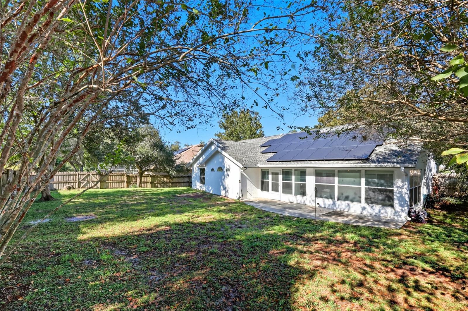 GROVELAND HIDDEN LAKES ESTATES - Residential