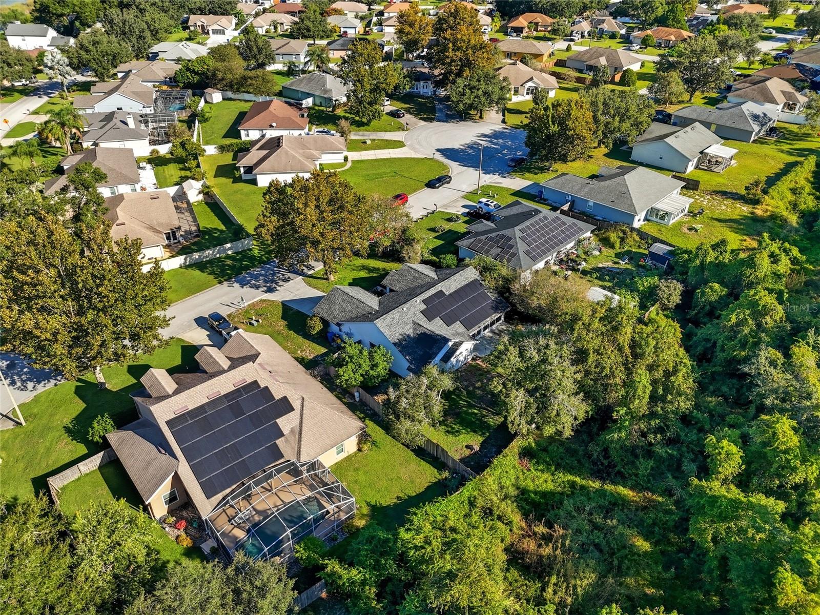 GROVELAND HIDDEN LAKES ESTATES - Residential