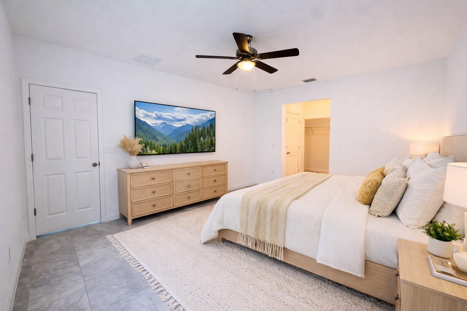 MARION OAKS UN 09 - Residential Lease