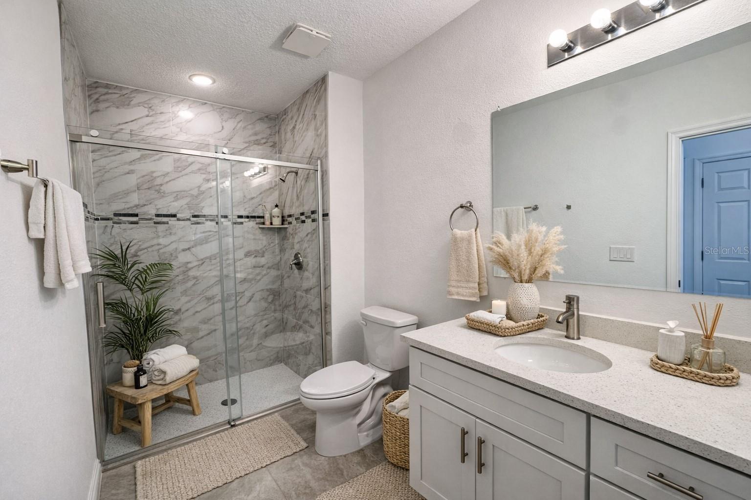 MARION OAKS UN 09 - Residential Lease