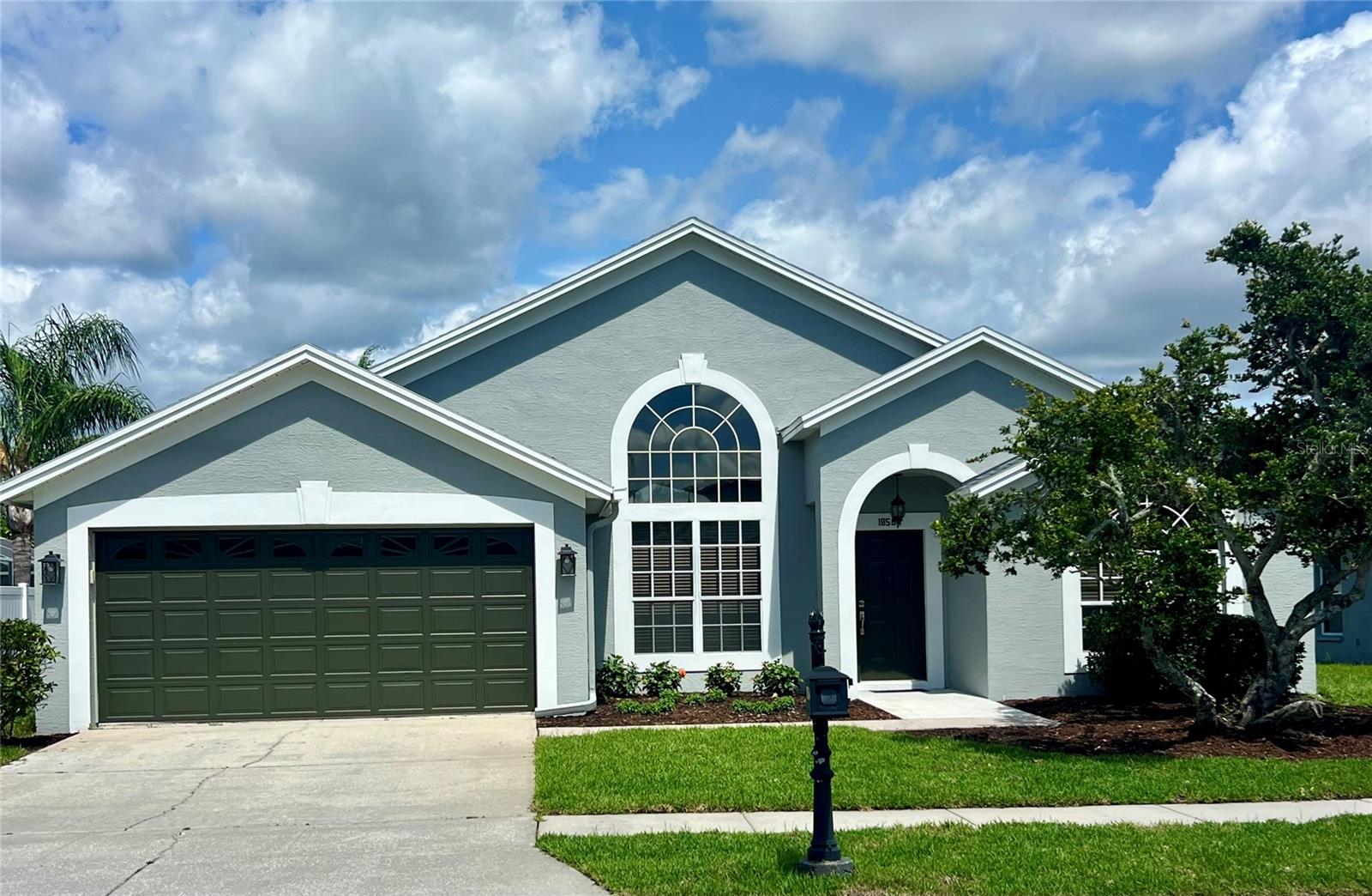 CALUSA TRACE UNIT ONE - Residential