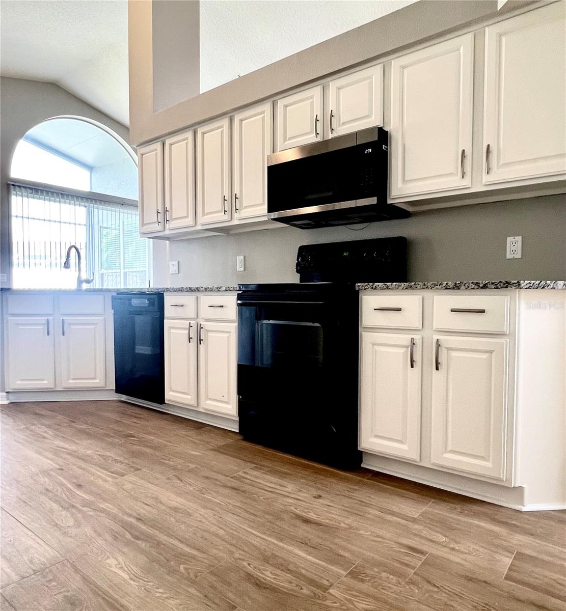 CALUSA TRACE UNIT ONE - Residential