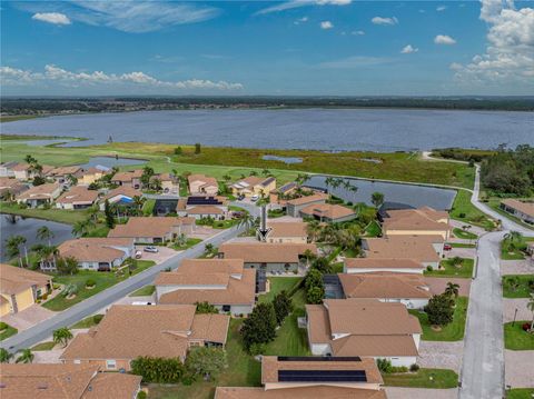 A home in LAKE WALES