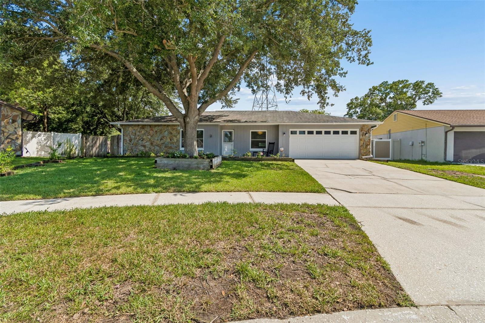 16205 SAWGRASS CIRCLE