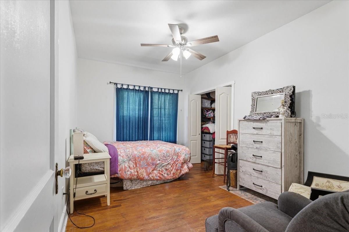 G M WHETSTONE ESTATE ADD TO H S - Residential