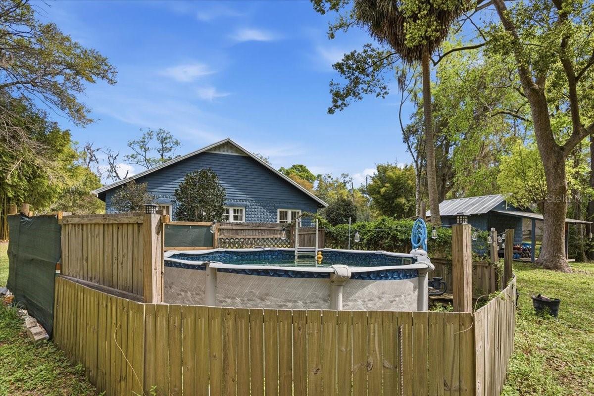 G M WHETSTONE ESTATE ADD TO H S - Residential