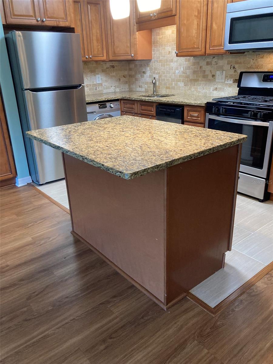 TERRACE PARK OF FIVE TOWNS - Residential