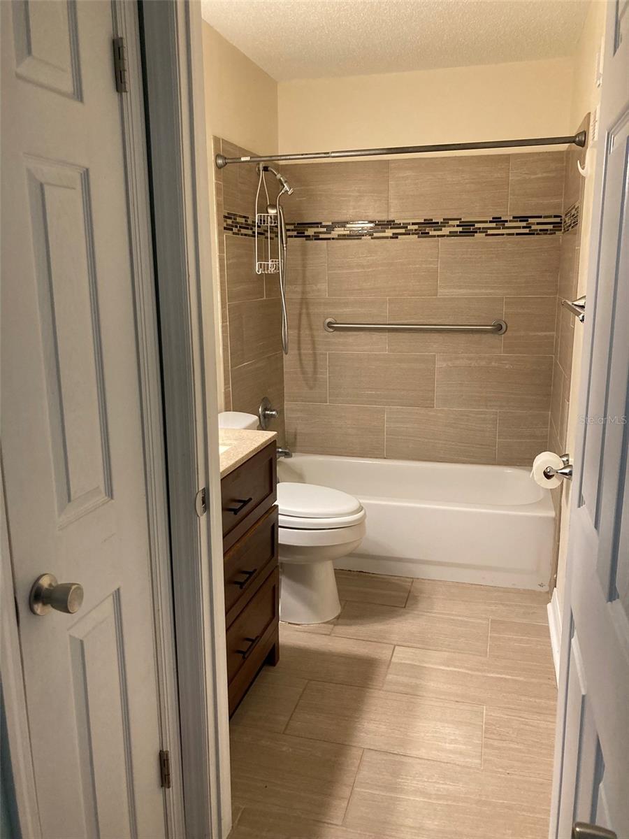 TERRACE PARK OF FIVE TOWNS - Residential