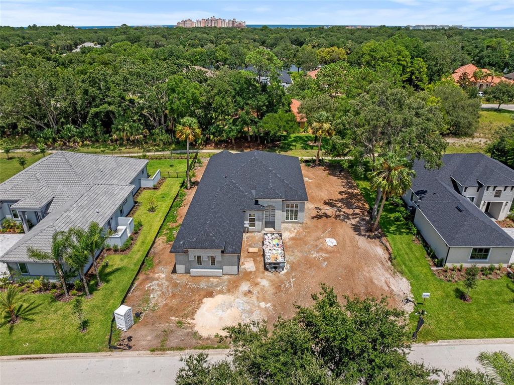 Photo of 19 Old Oak Drive N, Palm Coast, FL 32137 (MLS # FC311068)