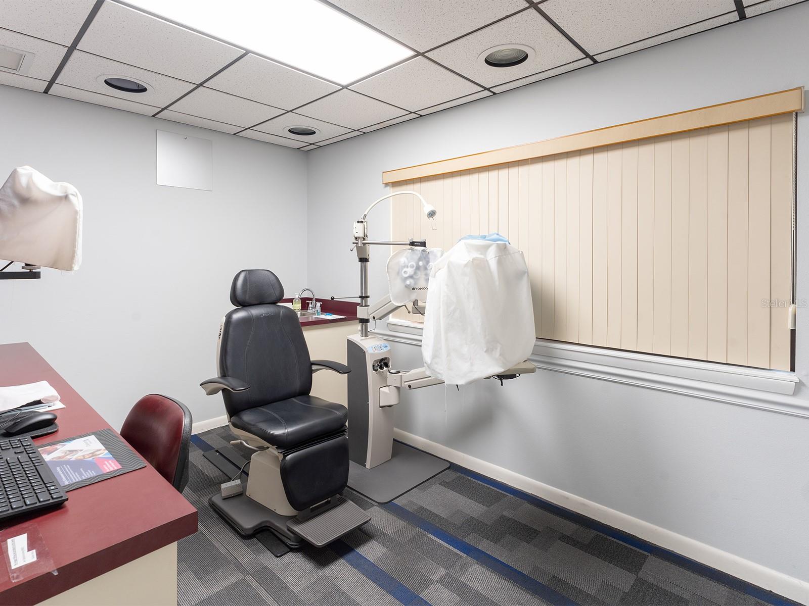 SCOTTS LAKELAND HEIGHTS - Commercial Sale