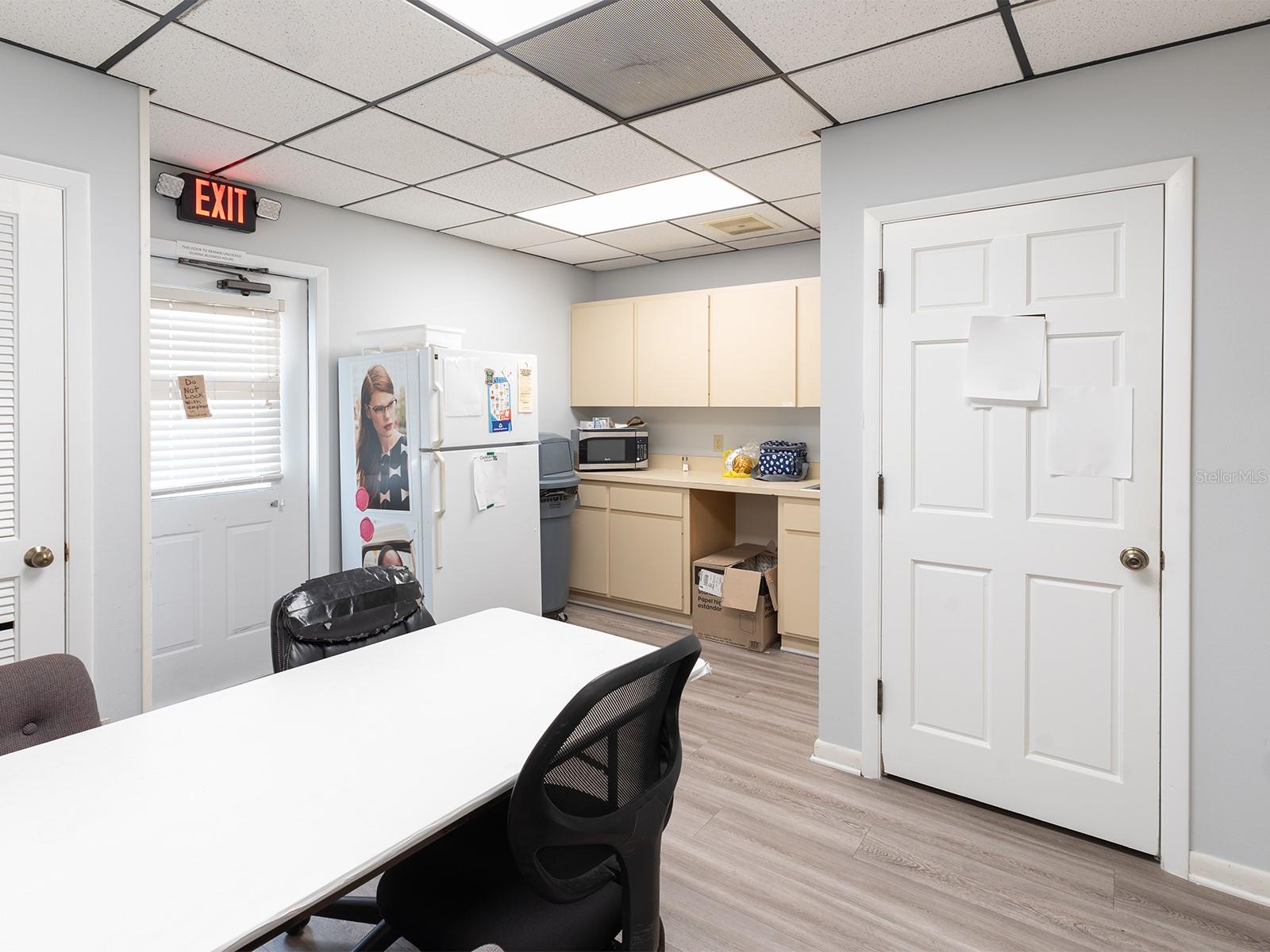 SCOTTS LAKELAND HEIGHTS - Commercial Sale