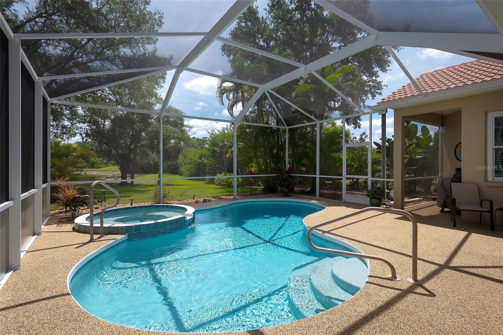 TARA PRESERVE/TAILFEATHER WAY AT TARA - Residential