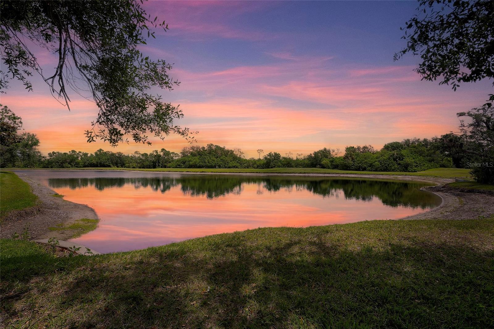 TARA PRESERVE/TAILFEATHER WAY AT TARA - Residential