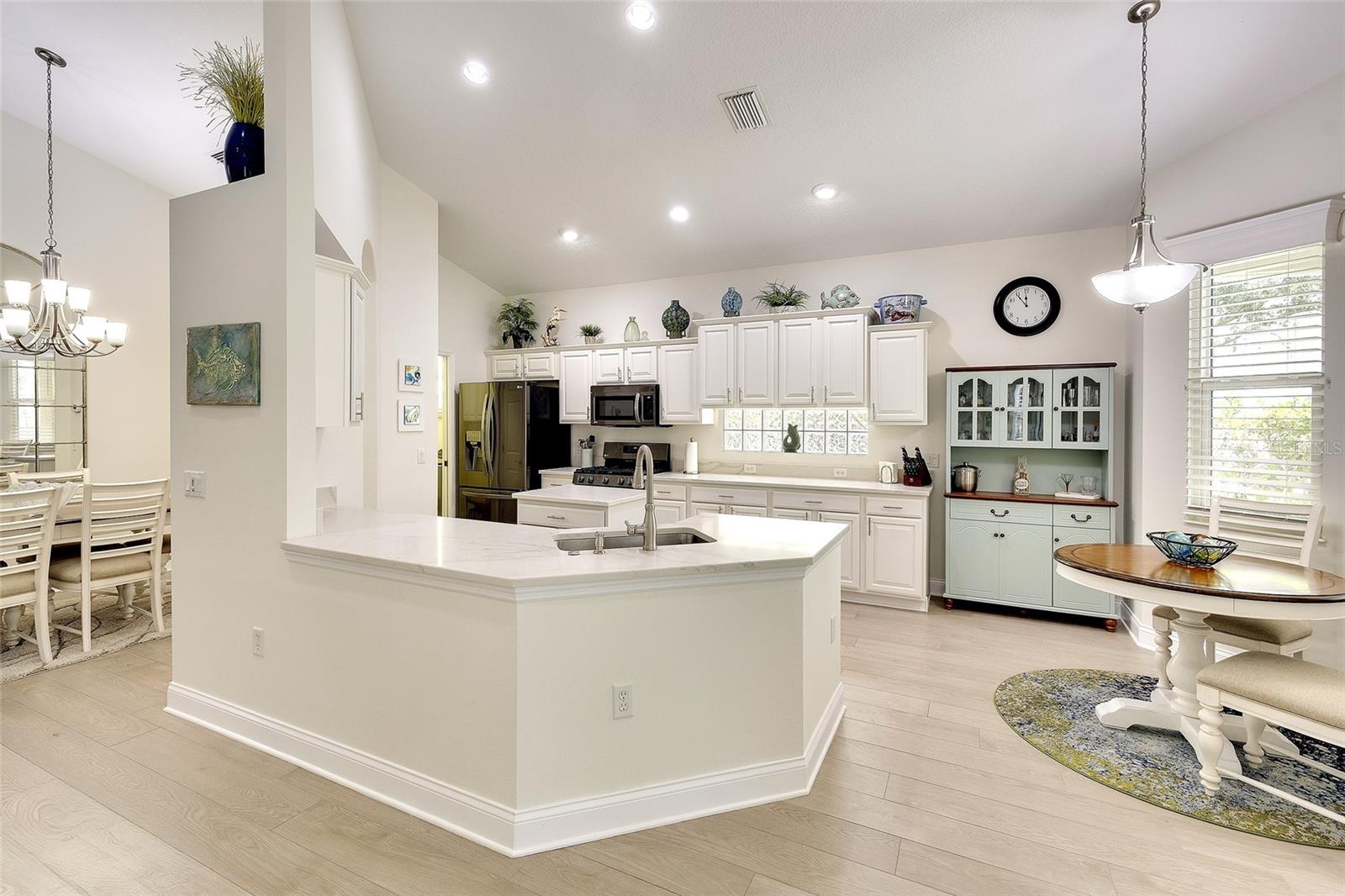 TARA PRESERVE/TAILFEATHER WAY AT TARA - Residential
