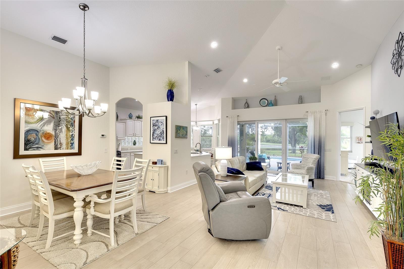 TARA PRESERVE/TAILFEATHER WAY AT TARA - Residential
