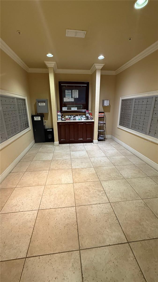 BROADWAY PROMENADE - Residential Lease