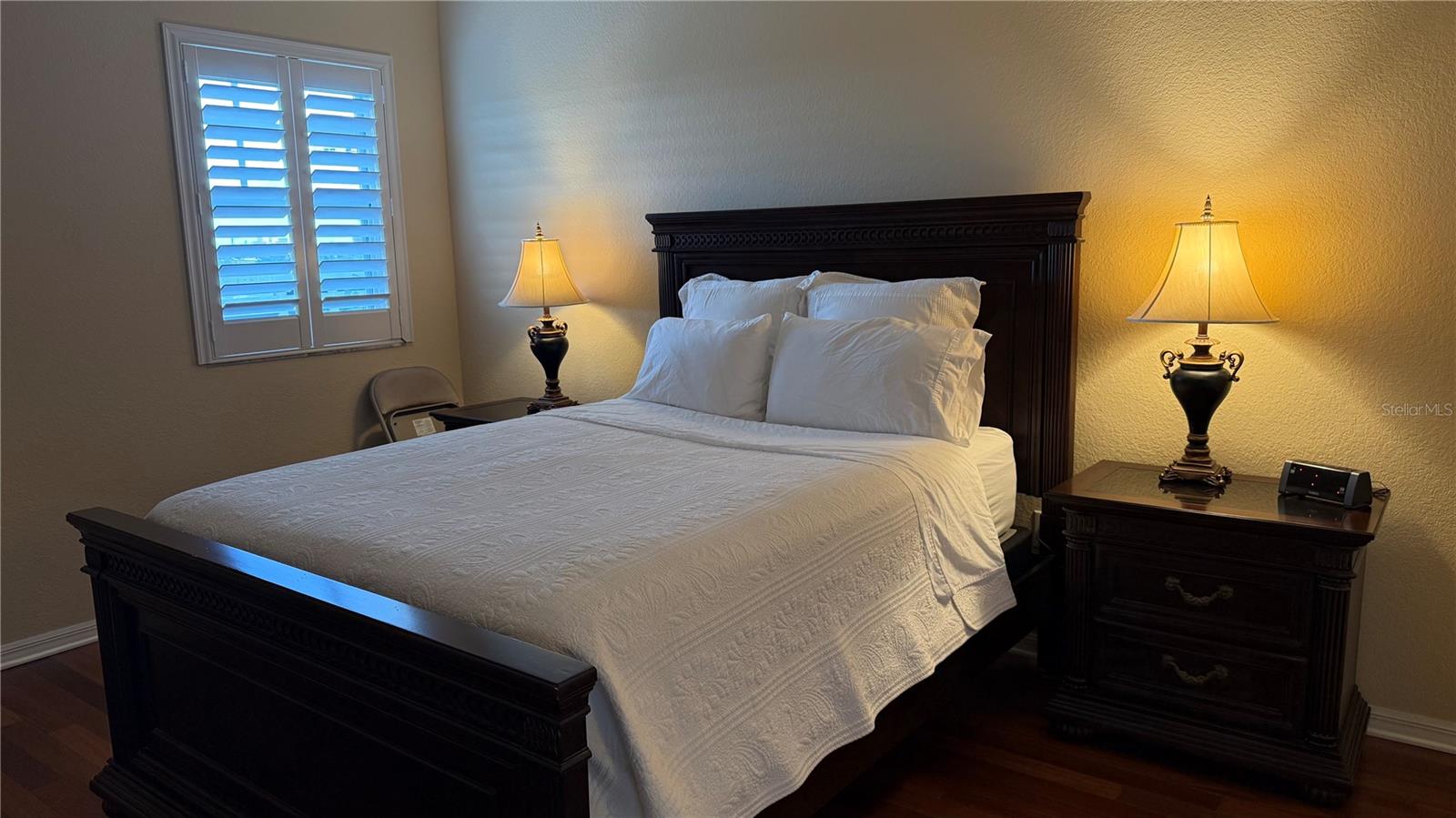 BROADWAY PROMENADE - Residential Lease