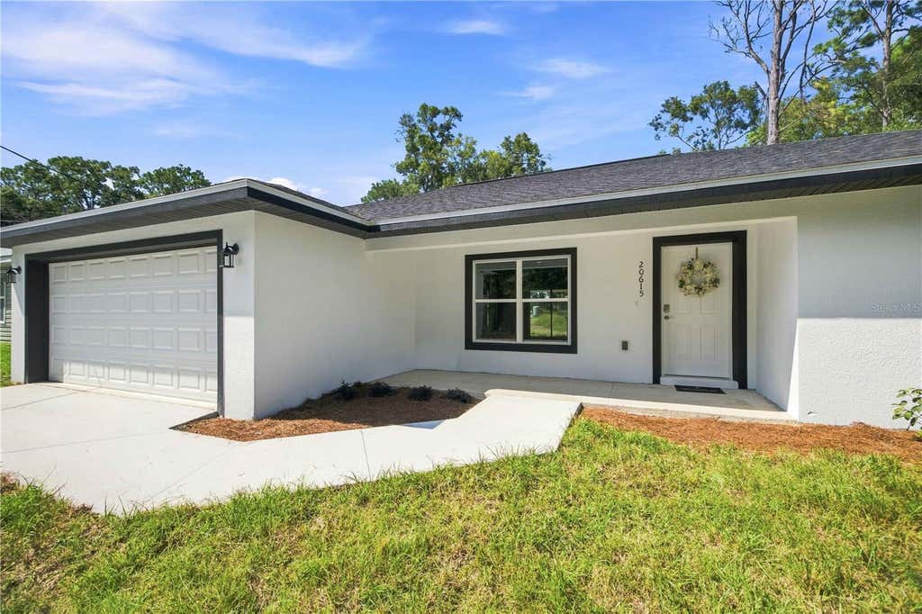 Photo of 20615 SW Robin Drive, Dunnellon, FL 34431 (MLS # OM731089)