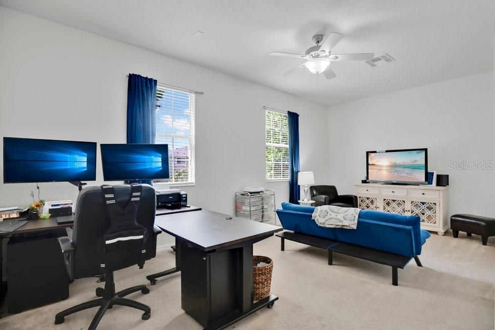 STONEYBROOK HILLS 18 - Residential