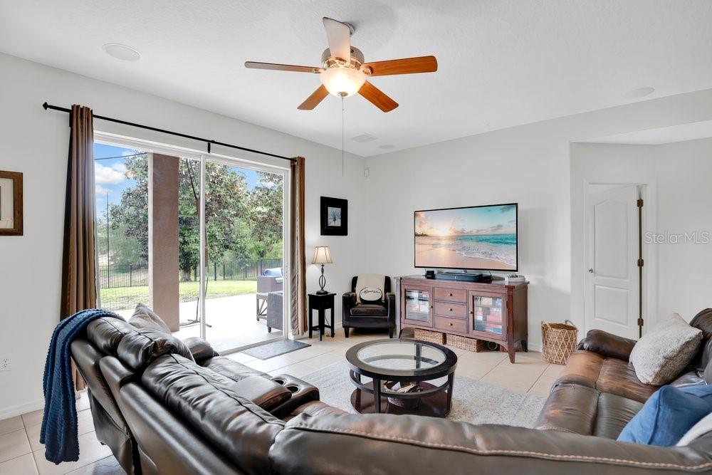 STONEYBROOK HILLS 18 - Residential