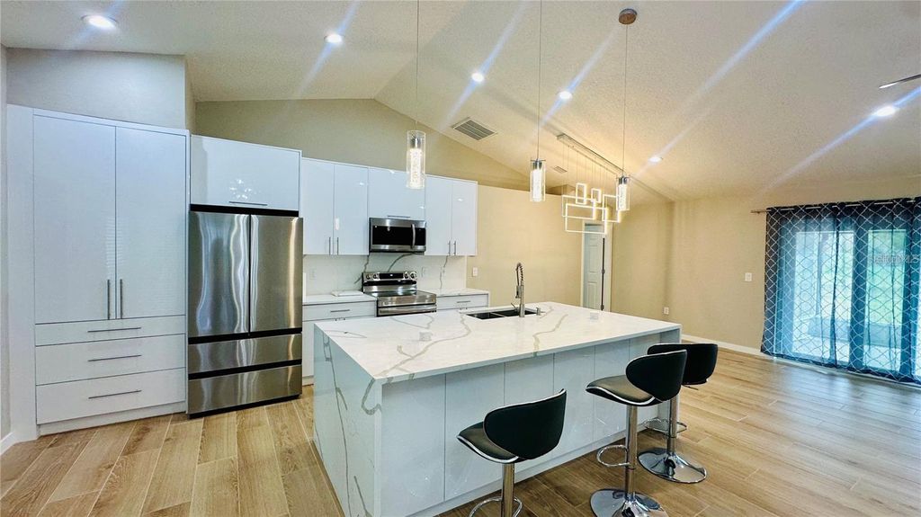 Photo of 1432 Kingston Way, Kissimmee, FL 34744 (MLS # S5139813)