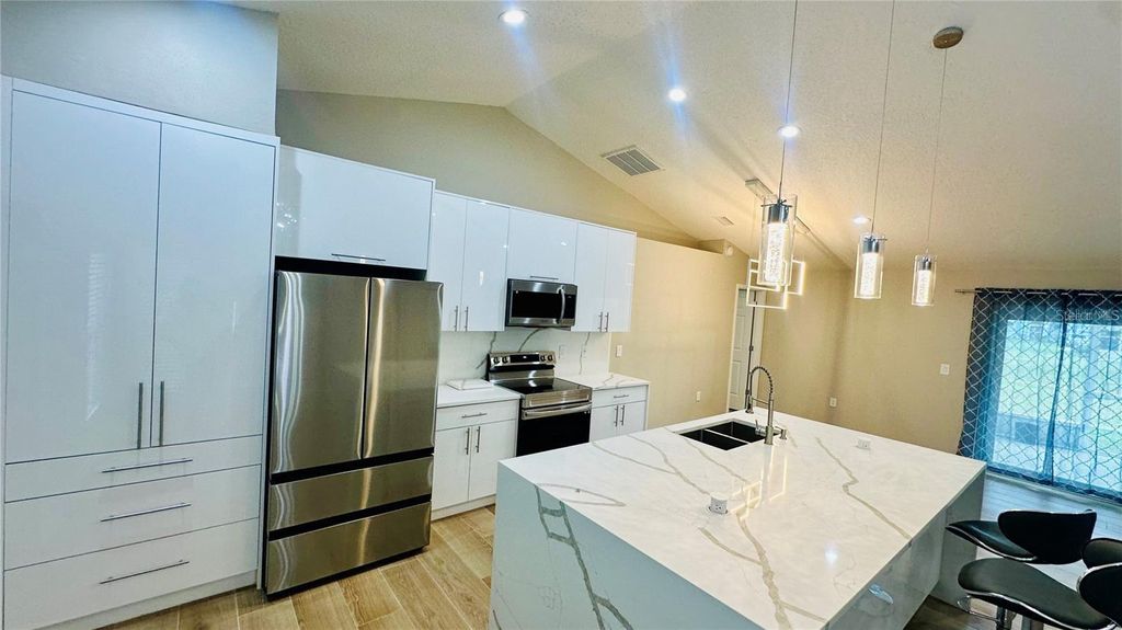 Photo of 1432 Kingston Way, Kissimmee, FL 34744 (MLS # S5139813)