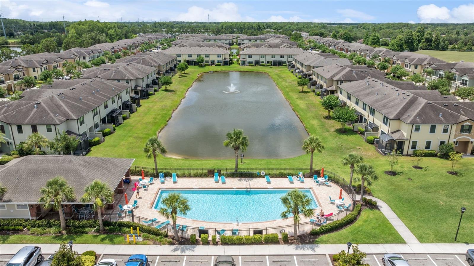 11526 CROWNED SPARROW LANE