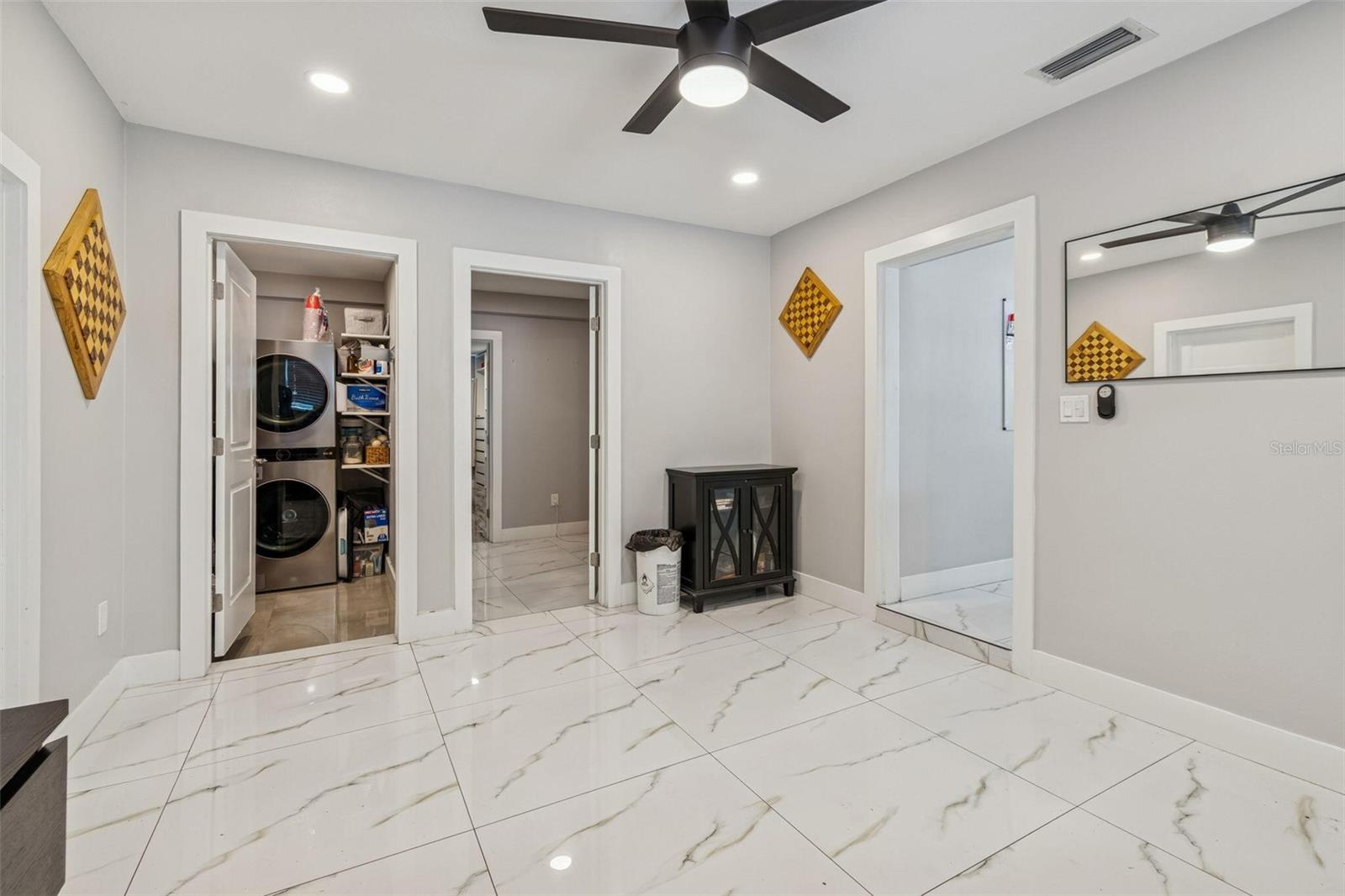 SULPHUR SPGS ADD - Residential