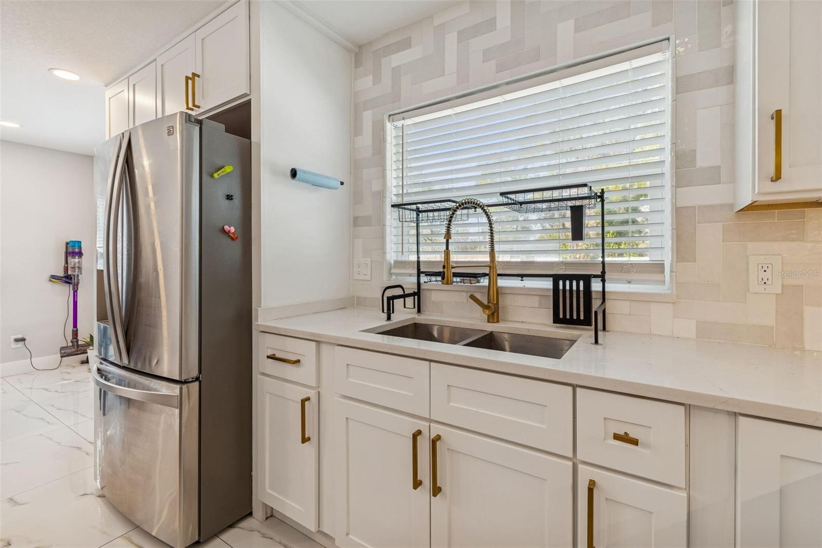 SULPHUR SPGS ADD - Residential