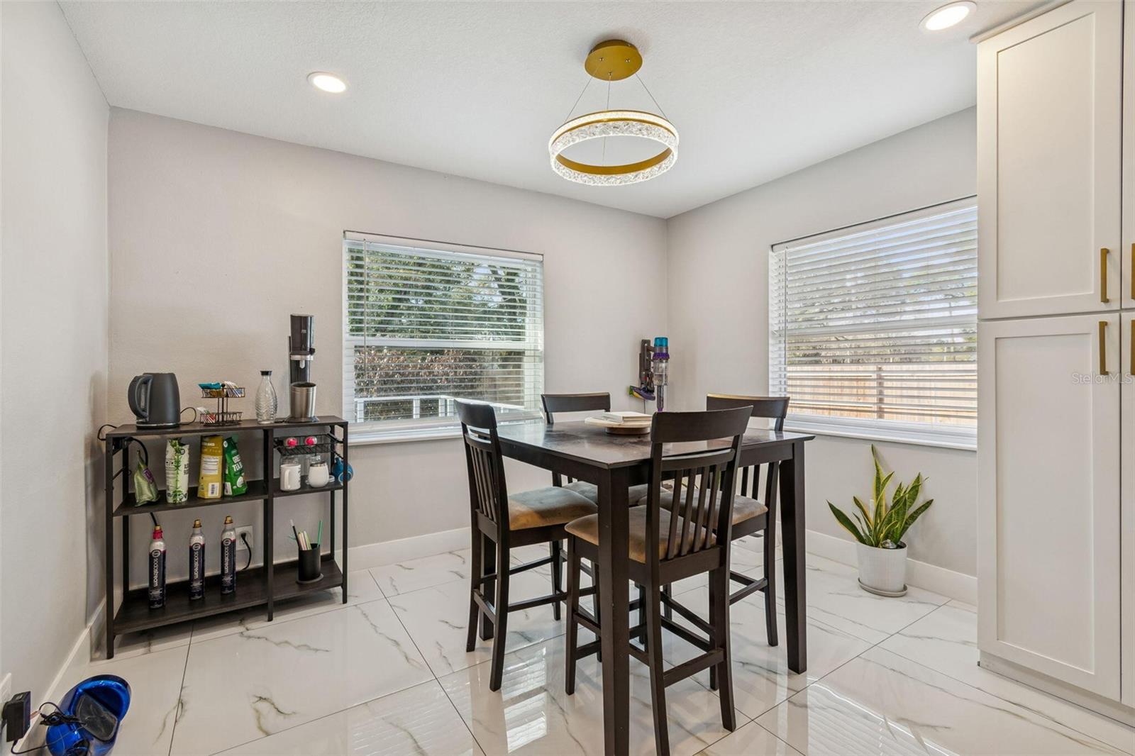 SULPHUR SPGS ADD - Residential