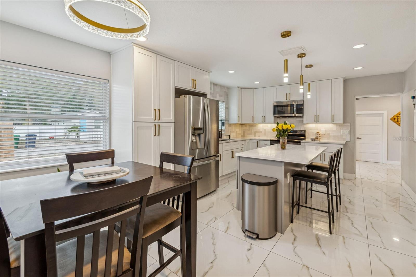 SULPHUR SPGS ADD - Residential